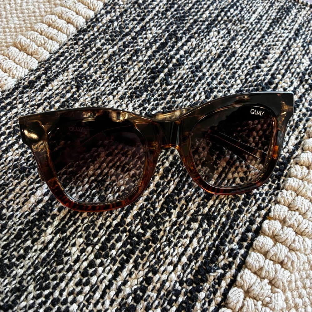 Quay Australia Tortoise Sunglasses - Picture 4 of 9